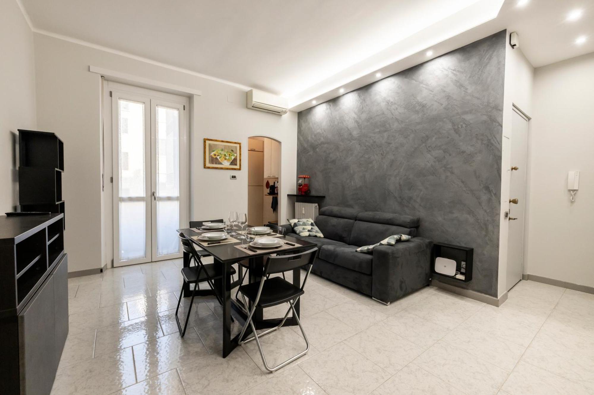 Tra Porta Susa E Piazza Statuto -Cortile Interno- Turin Exteriör bild