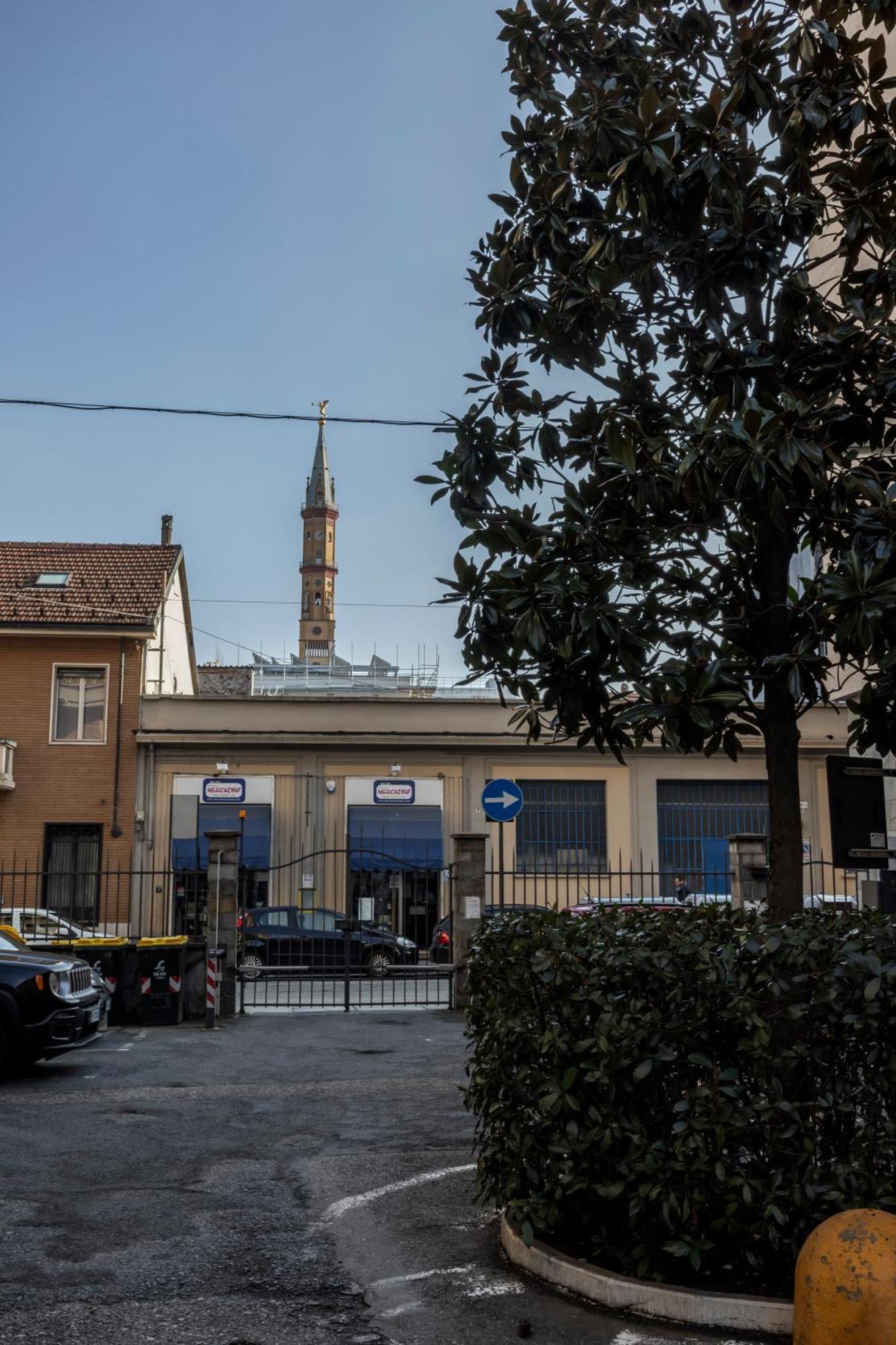Tra Porta Susa E Piazza Statuto -Cortile Interno- Turin Exteriör bild